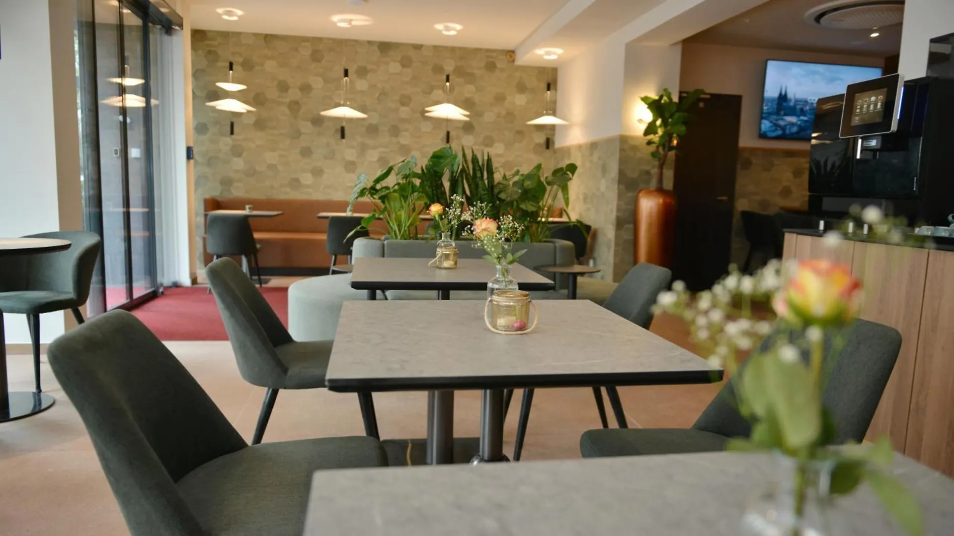 Day8 Hotel Colonia Germania